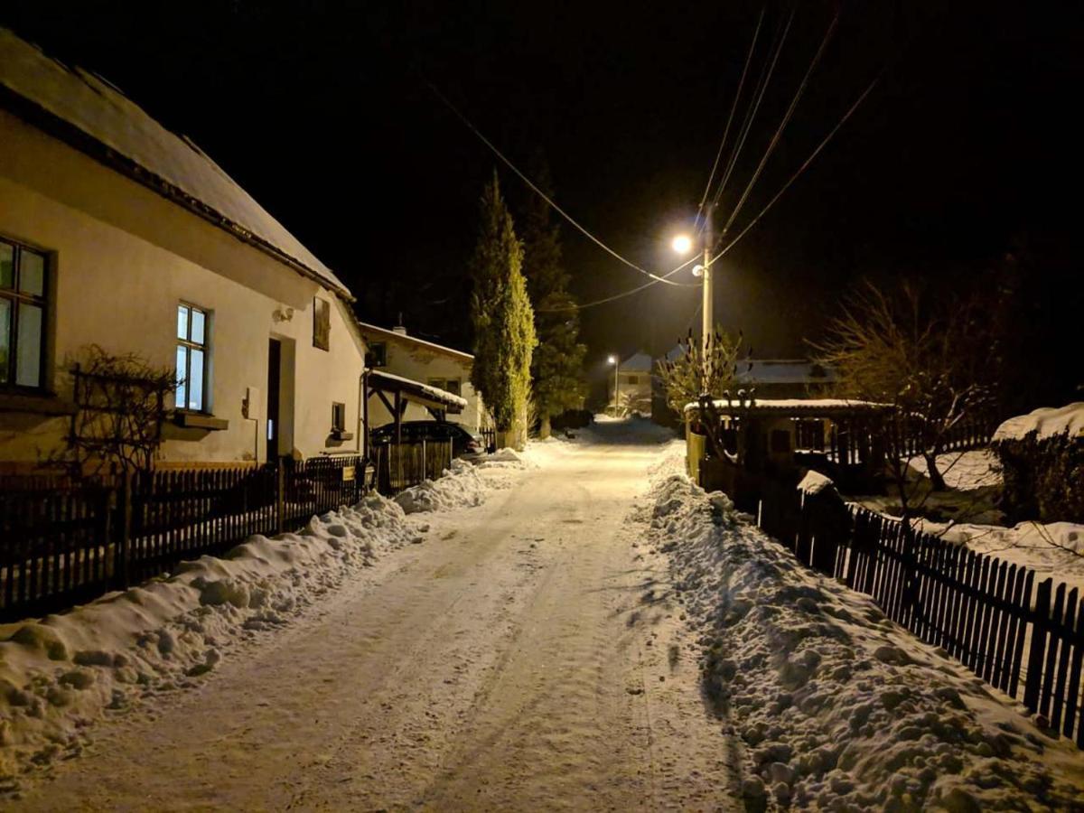 Villa Chaloupka Na Konci Sveta Raskov Esterno foto